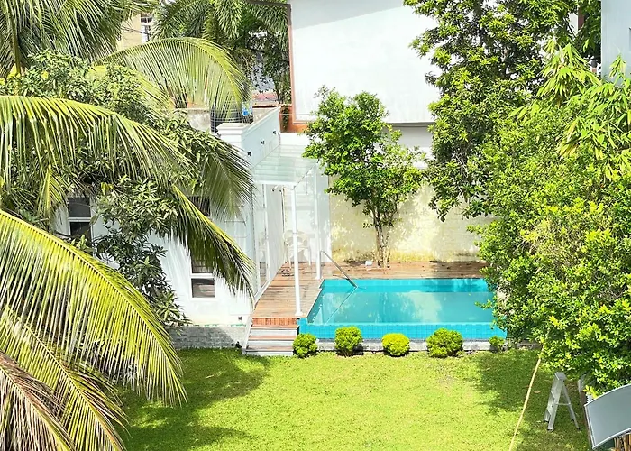 3M Poolside Villa Foreign Passport Only